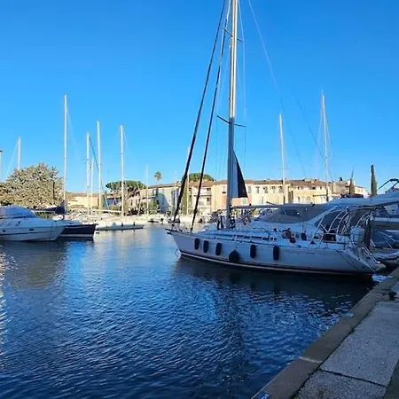 Marina Port Apartment Grimaud